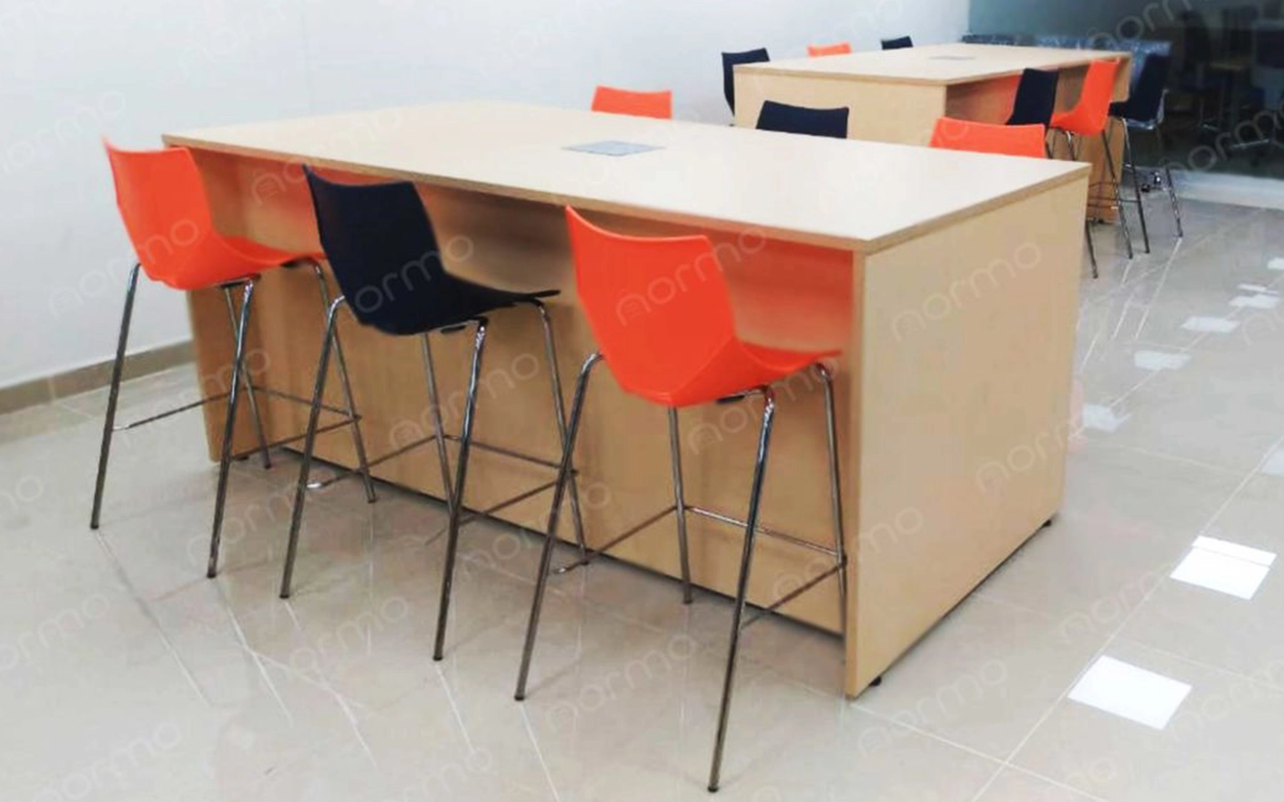 Mesas altas de trabajo